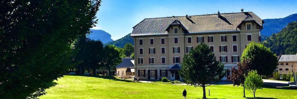 Best Western Grand Hotel De Paris & Spa Villard-de-Lans Bagian luar foto
