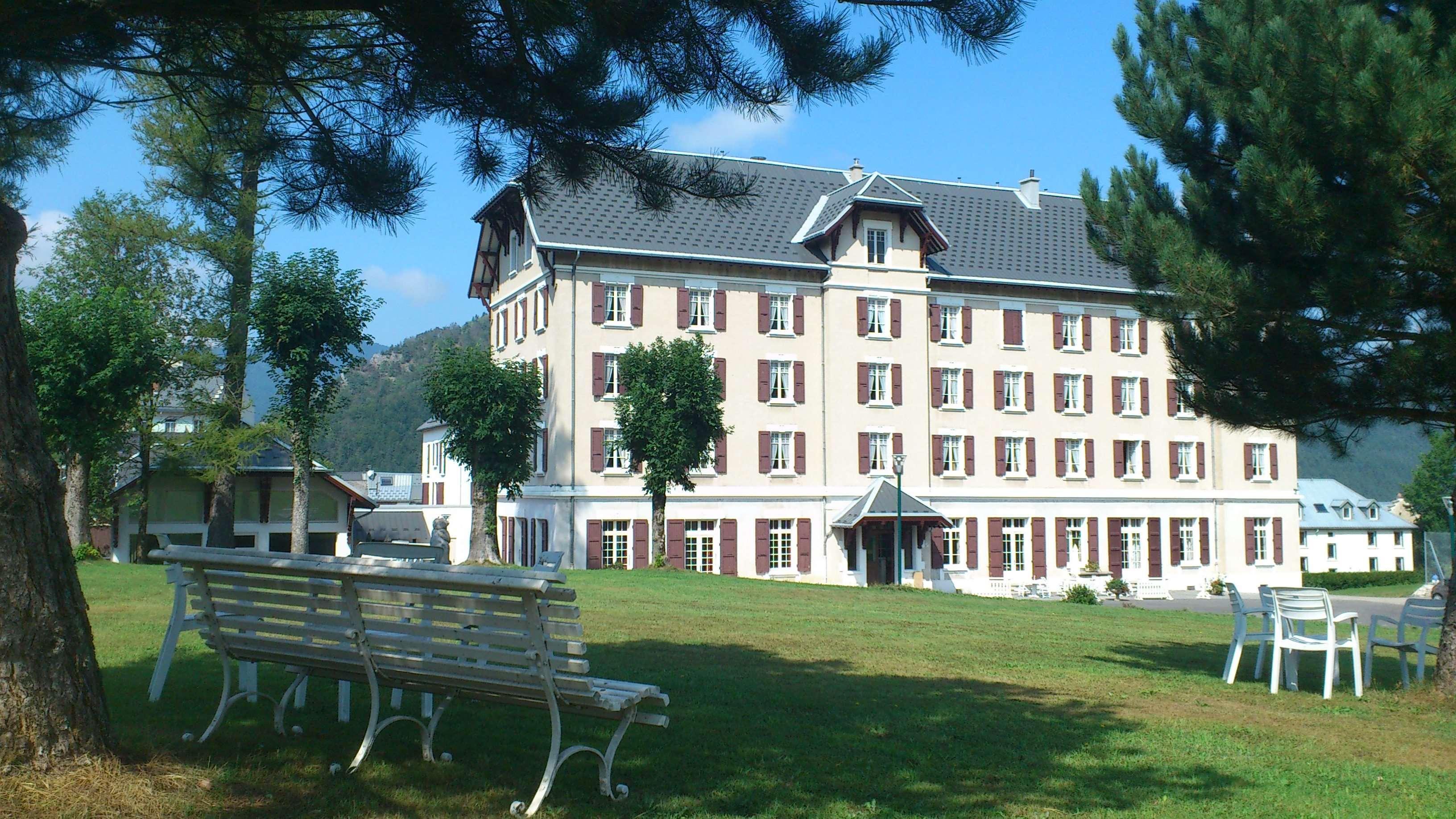 Best Western Grand Hotel De Paris & Spa Villard-de-Lans Bagian luar foto