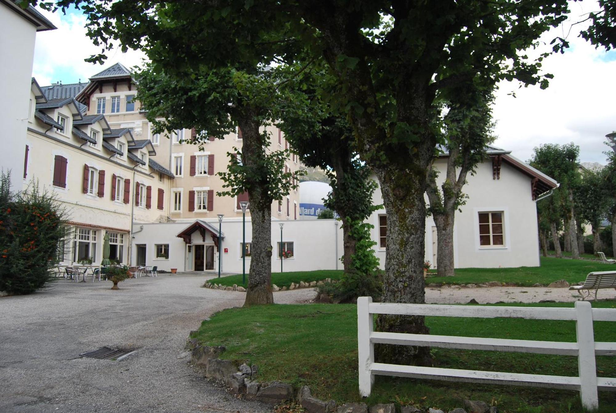 Best Western Grand Hotel De Paris & Spa Villard-de-Lans Bagian luar foto