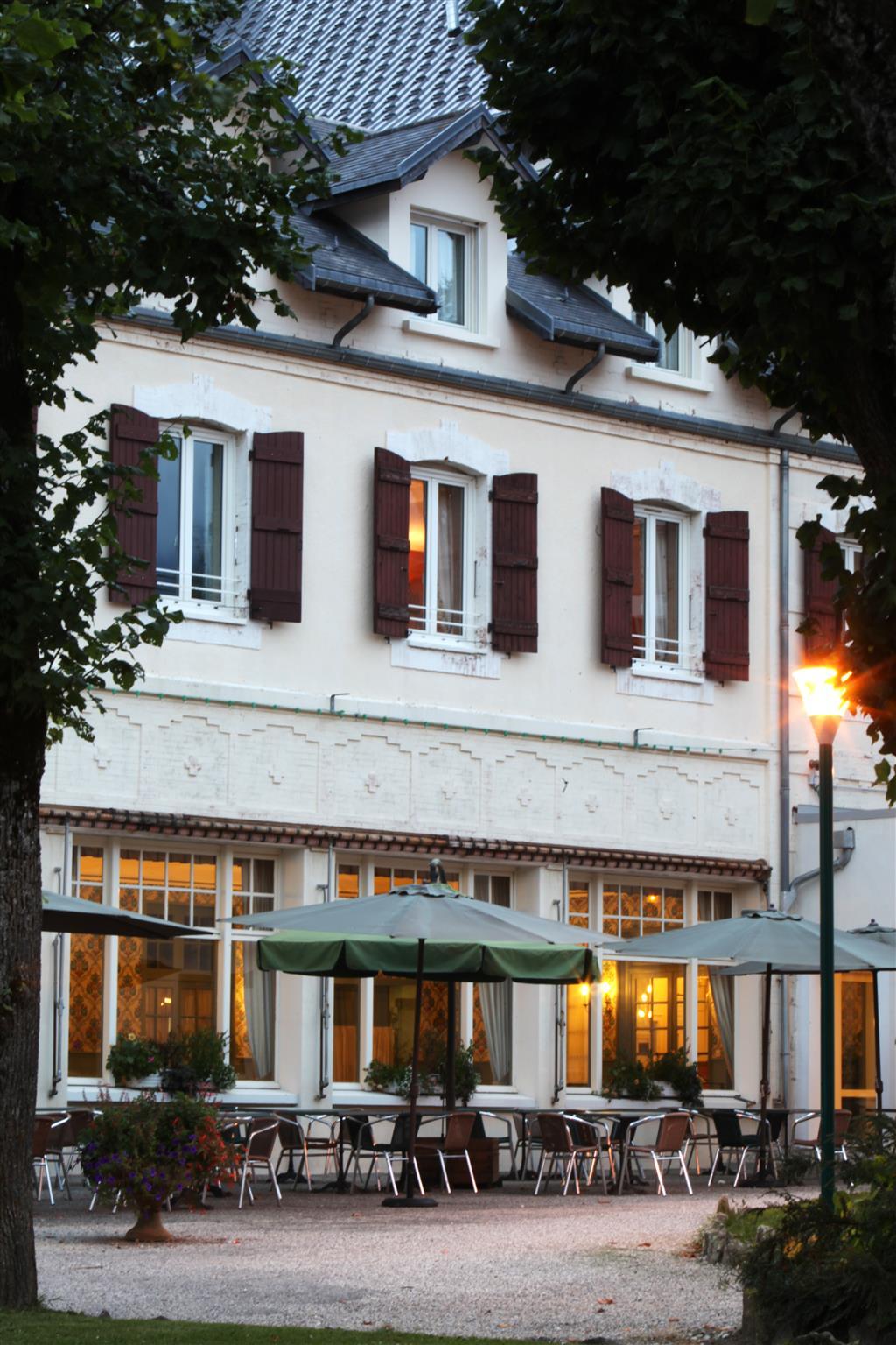 Best Western Grand Hotel De Paris & Spa Villard-de-Lans Bagian luar foto